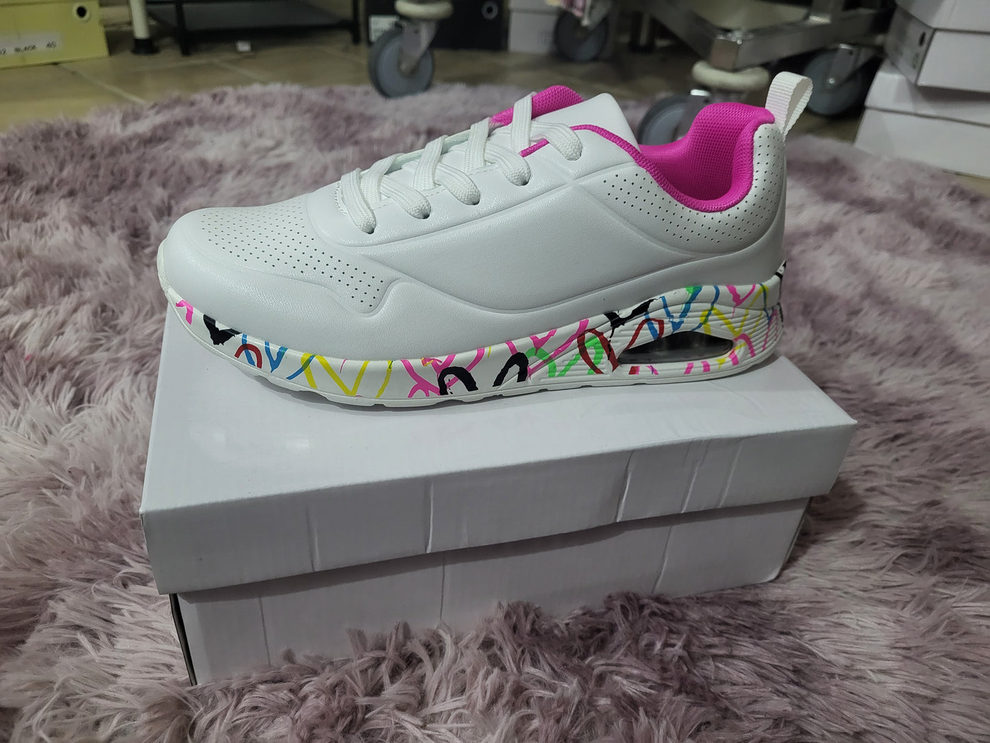 Sneaker